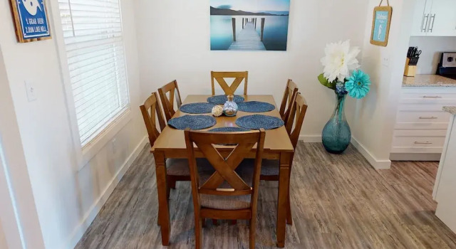 Hipnautic 2 Bedroom Condo