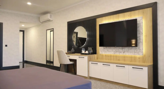 With terrace Double Suite Home Plus Hotel