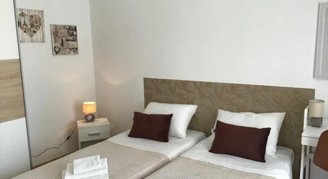 Private Accomodation Madunic