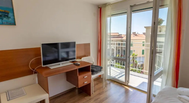 Студия с балконом Apartments Liburnija