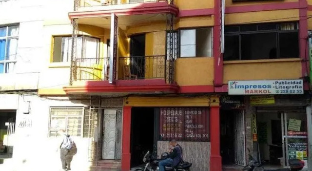 Hospedaje Zeus