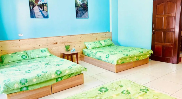 Семейный люкс с балконом Mei Tai Guest House