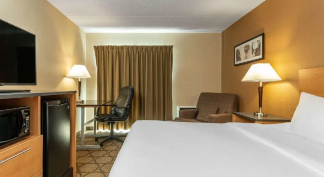 Номер Standard Цокольный этаж Comfort Inn Timmins
