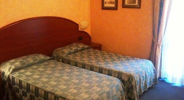 Трёхместный номер Standard Hotel Europa Milano