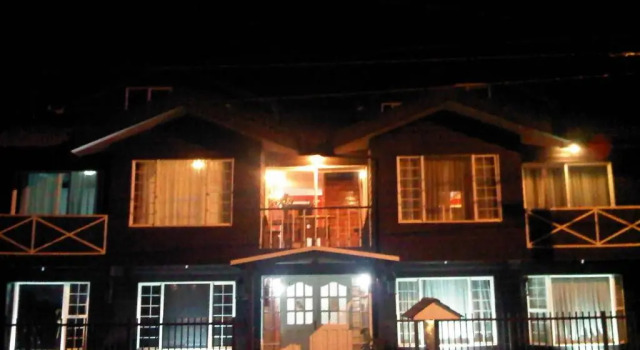 Hotel Puerta del Lago, Prenota Hotel Puerto Varas Cruce Andino