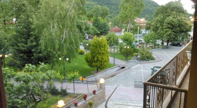 Студия Xenonas Platia