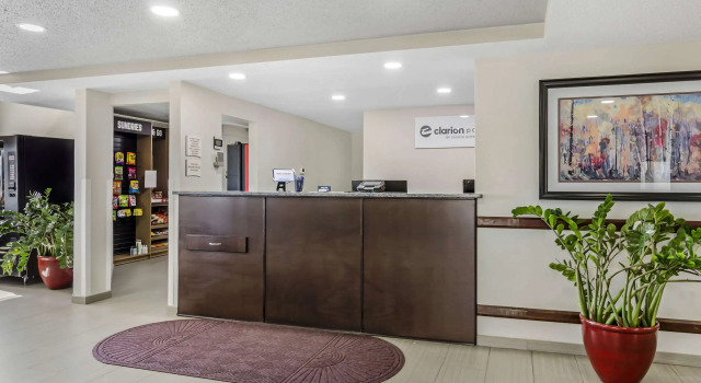 Clarion Pointe Staunton East, Prenota Hotel Staunton 