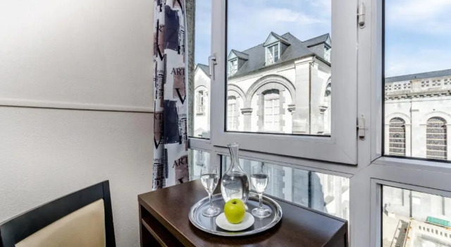 Номер Economy Hôtel Croix des Bretons - Lourdes Pyrénées