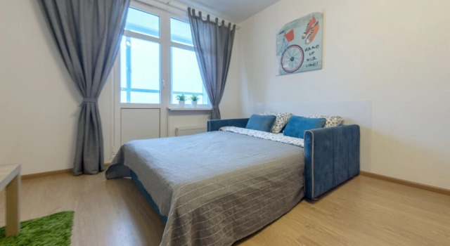 Apartments on Energetikov 9 1 3, Забронировать Апартаменты/квартира Отели Санкт-Петербурга с парковкой, рядом с Ладожская, Парковка