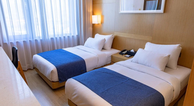 Двухместный номер Standard с видом на город Gwangyang Lacky Hotel