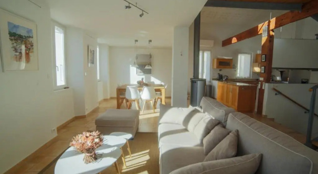 Коттедж Superbe Maison d Architecte en plein coeur de Banyuls Ideal 6 personnes