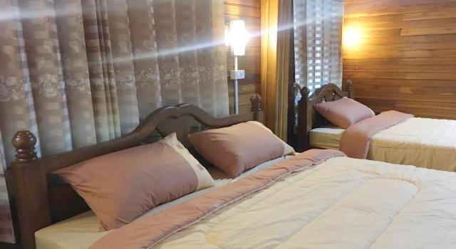 SA-DUE-MUENG Homestay, Забронировать Отель Отели Северного Таиланда с парковкой, Парковка