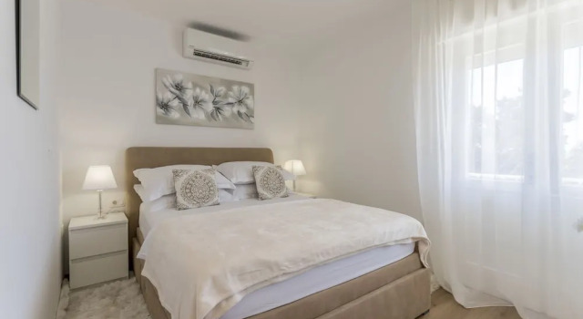 Студия Comfort Mise Luxury Apartments