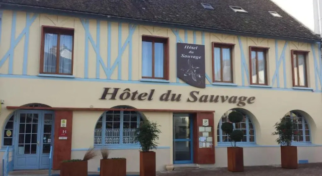 Hôtel du Sauvage, Rezerwuj Hotel La Ferte-Gaucher Seine-et-Marne