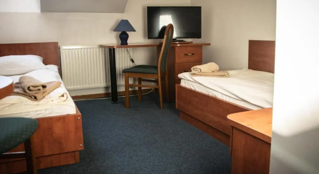 Hotel Ach To Tu, Book Hotel Leszno Storpolen