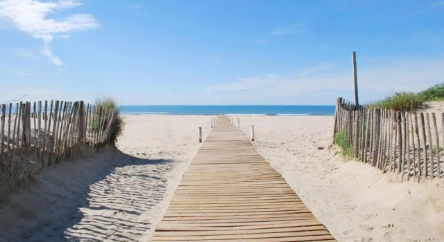 Апартаменты Appartement à quelques pas de la mer WIFI CLIM PARKING