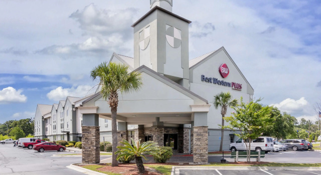 Best Western Plus Savannah Airport Inn and Suites, Book Hotel Hoteller i Pooler med pool, Swimmingpool