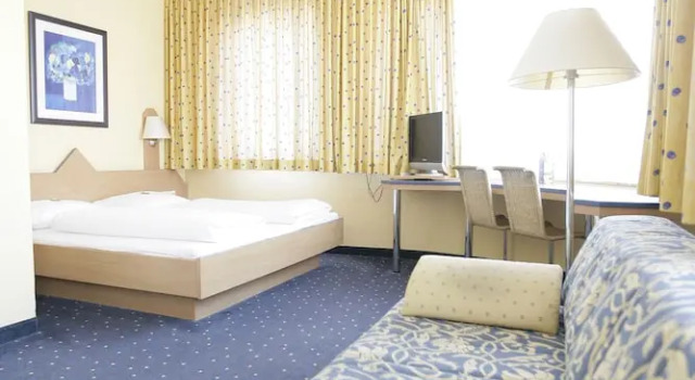 Двухместный номер Standard Central Hotel