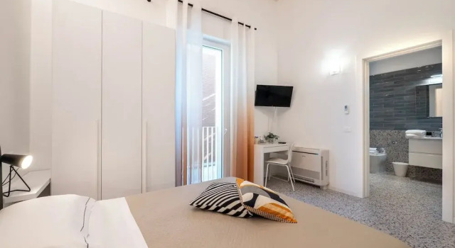 Zuara9Room Rimini, Забронировать Отель «постель и завтрак» Римини - центр города Римини