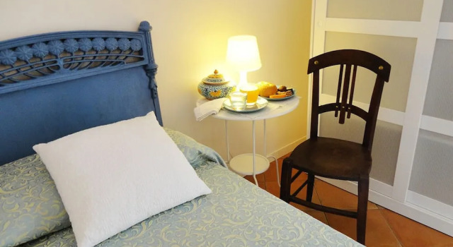 Modica Apartment Piazza Mazzini, Забронировать Апартаменты/квартира Отели в центре Модика, в центре