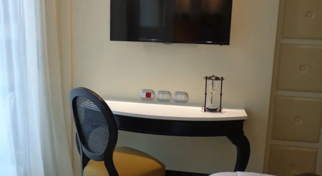 Семейный номер Standard с балконом Erbavoglio Hotel