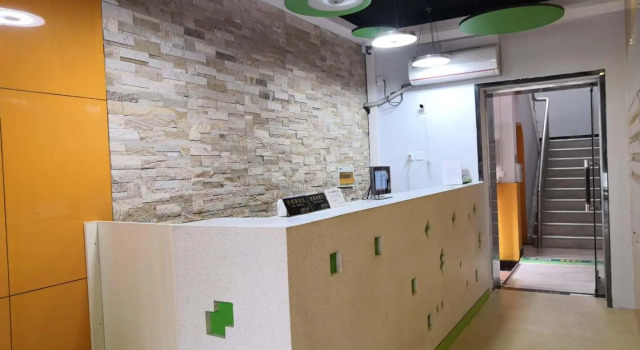 Hi Inn Shanghai Lujiabang Road Metro Station, Varaa Hotelli Huangpu 