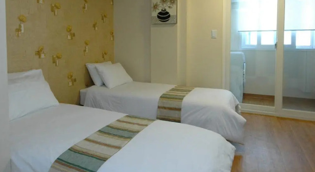 Кровать в общем номере E Residence
