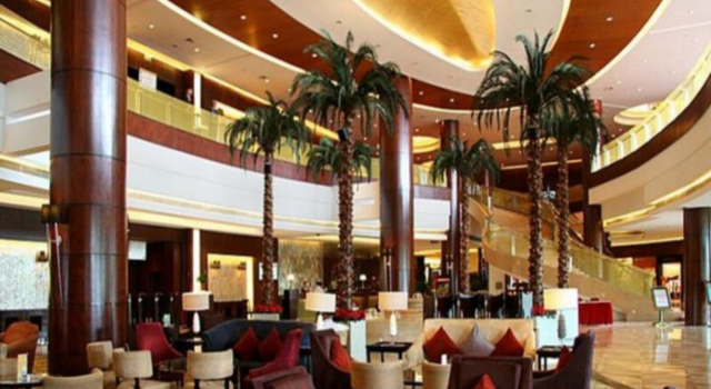 Guangxi Wharton International Hotel, Забронировать Отель Бизнес-отели Цинсю, 4* 5*