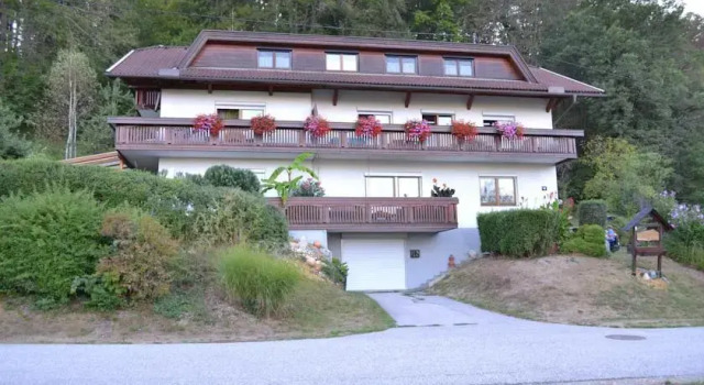 Ferienwohnungen Uggowitzer, Rezervovat Hotel Hotely v Carinthia s parkováním, Parkování