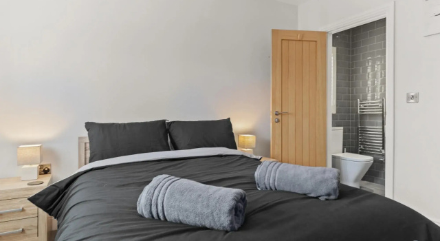 Park Gardens - Lovely Cottage, Parking, Central Location