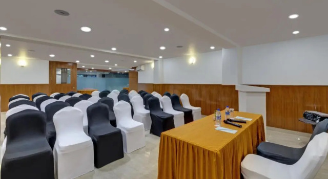 Семейный номер Deluxe Avins Beacon Hotel - Udaipur