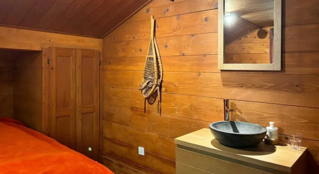 Шале с балконом Magnifique chalet familial pour 10 personnes au coeur de Nax