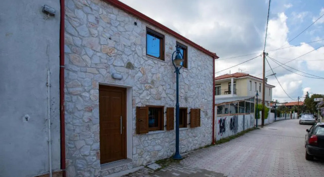Nymphes Deluxe Accommodation Pefkochori, Book Hotel Pefkohori 