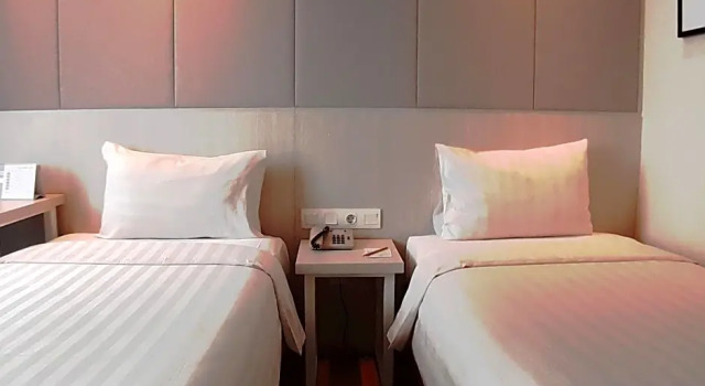 Номер Superior PARK HOTEL Cawang - Jakarta