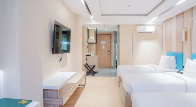 Люкс Sunday Belajandro Hotel
