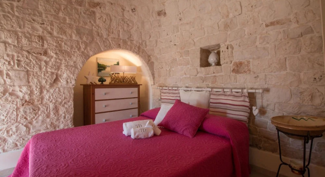 TD Villa Luna Trulli with Large Pool, Забронировать Вилла Отели Кастеллана-Гротте с бассейном, Бассейн