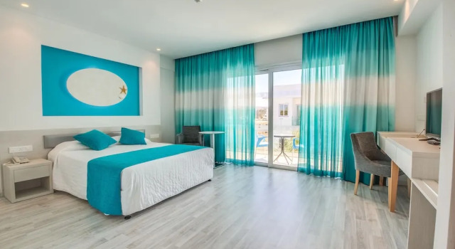 Номер Family Anesis Hotel