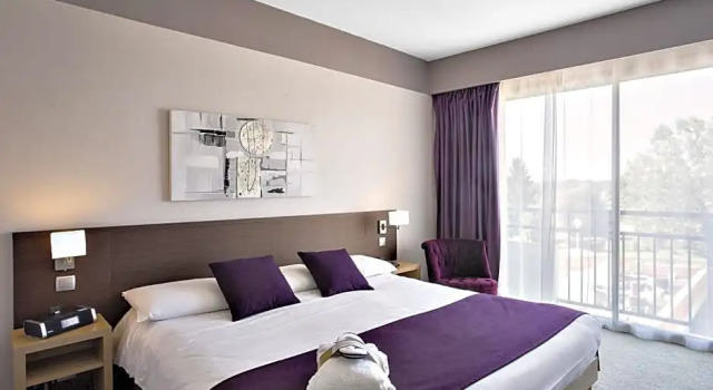 Двухместный номер Privilege с видом на поле для гольфа Mercure Toulouse Aéroport Golf de Seilh