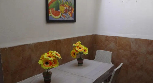 New Iguana House Hostel, Забронировать Хостел Гетсемани Картахена, рядом с San Pedro Claver's Church
