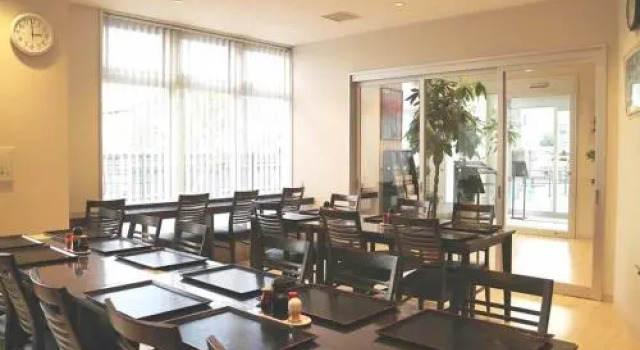 Susono Central Hotel Suzuki, Boek Hotel Hotels in Tokai met parkeren, Parkeren