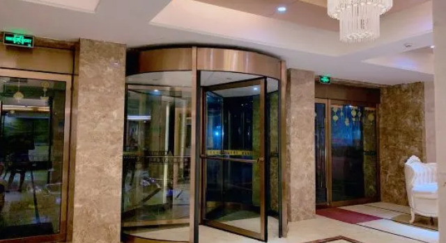 Xinyuan Business Hotel