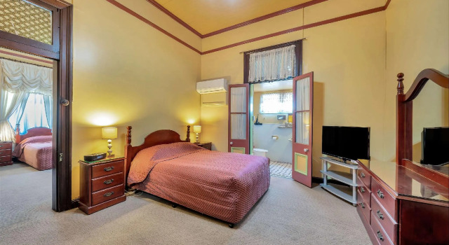 Люкс Warwick Settlers Inn