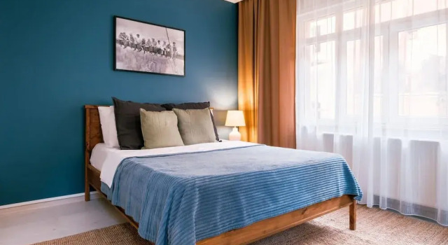 Modern Spacious Flat w Balcony 5 min to Taksim
