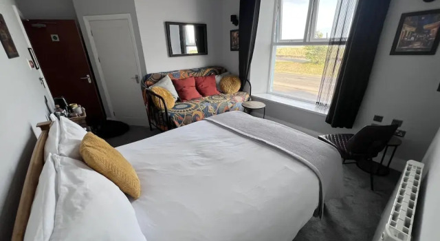 Трёхместный номер Superior рядом с пляжем Hoopers Sandy Beach Guest Rooms