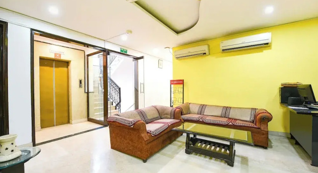 Fabhotel Green Park, Забронировать Отель Отели Нью-Дели с завтраком, Завтраки