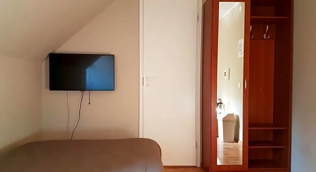 Märjamaa Hostel, Book Hostel / Vandrerhjem Hostels i Marjamaa, Hostel / Vandrerhjem