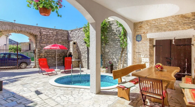 Апартаменты Fascinating Apartment in Medulin near Beach