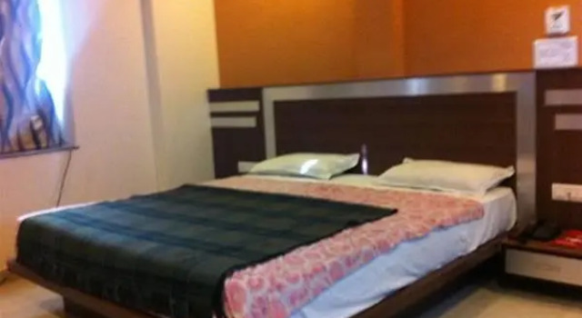 Mewar Hotel, Забронировать Отель Отели штата Раджастхана с парковкой, Парковка