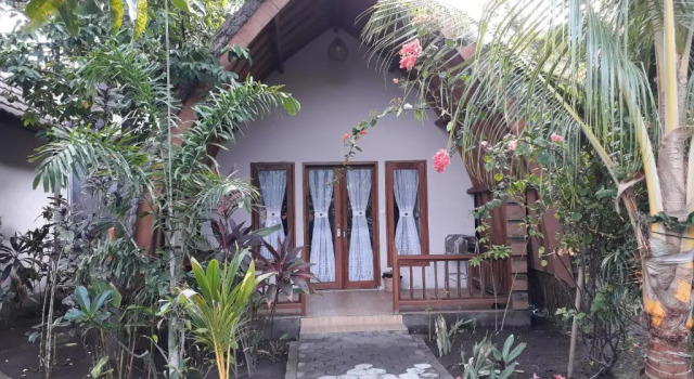 Бунгало с видом на сад Gili Bagus Village
