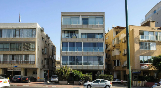 Liber Apartments